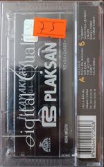 İlkay Akkaya Kül Açılmamış Jelatininde Kaset