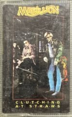 Marillion Clutching At Straws Kaset