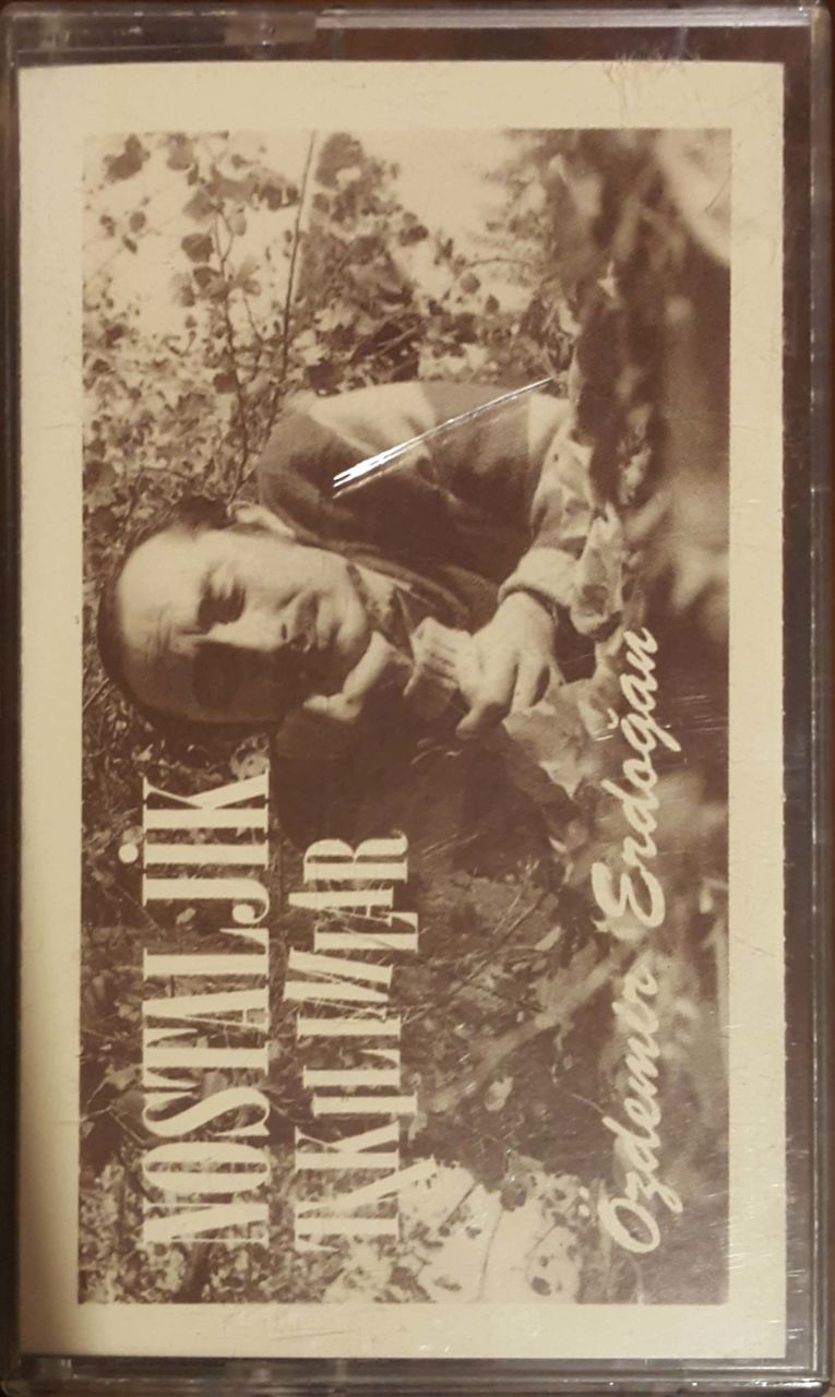 Özdemir Erdoğan Nostaljik Takılımlar Kaset