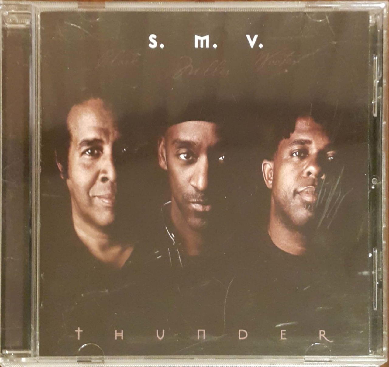 S.M.V. Thunder CD