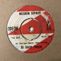 Nesrin Sipahi Bir Ateşim Yanarım Depo Malı 45lik Plak