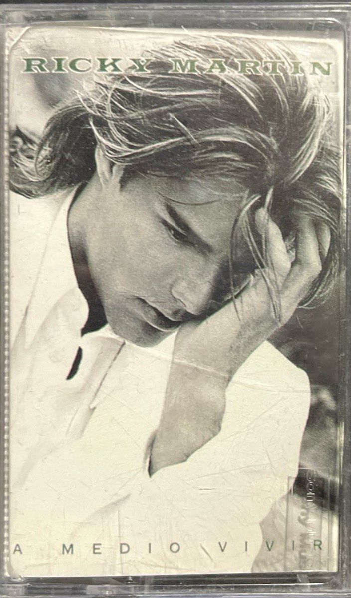 Ricky Martin A Medio Vivir Kaset