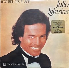 Julio Iglesias 1100 Bel Air Place LP Plak