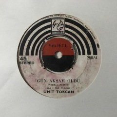 Ümit Tokcan Gün Akşam Oldu Depo Malı 45lik Plak