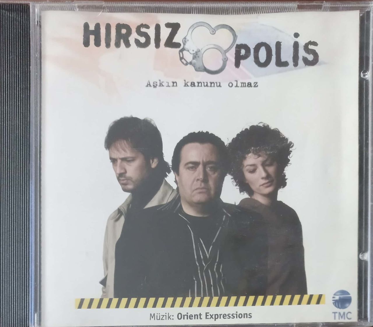 Hırsız Polis Aşkın Kanunu Olmaz CD
