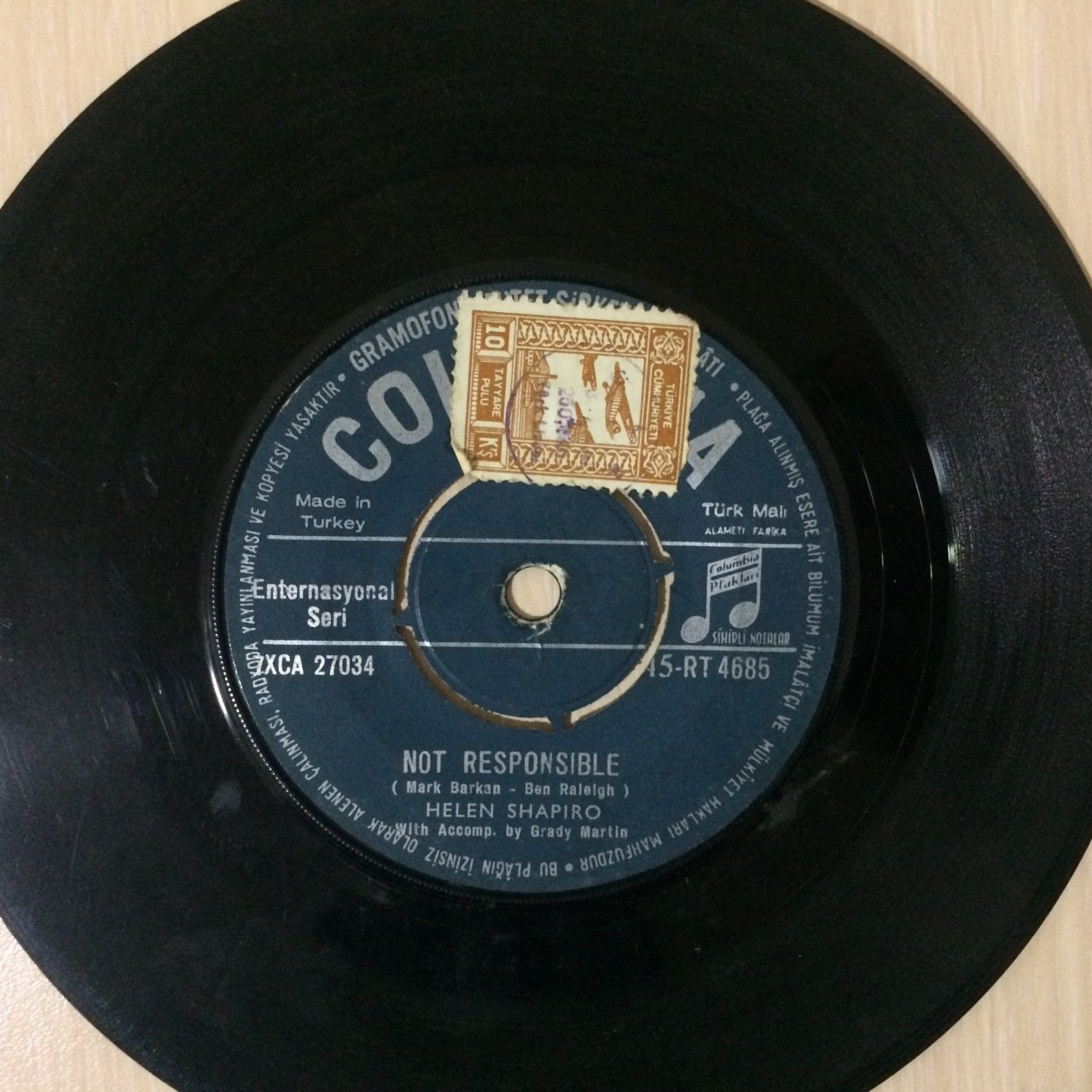 Helen Shapiro Not Responsible 45lik Plak