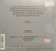 Beş Yıl Önce On Yıl Sonra Açılmamış Jelatininde CD
