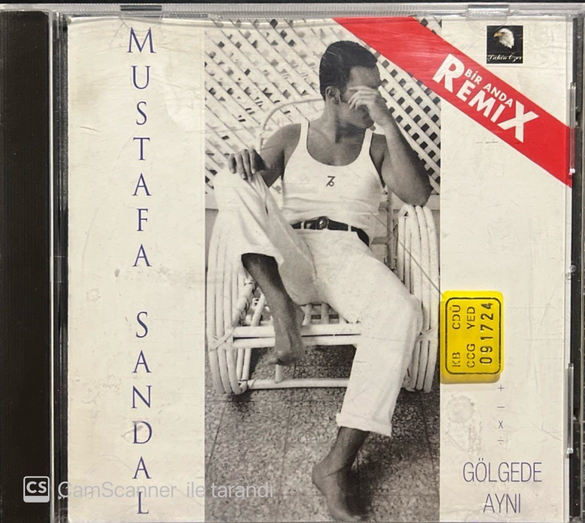 Mustafa Sandal Gölgede Aynı Sarı Bandrollü Dönem CD