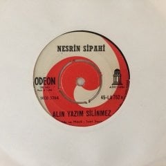 Nesrin Sipahi Alın Yazın Silinmez 45lik Plak