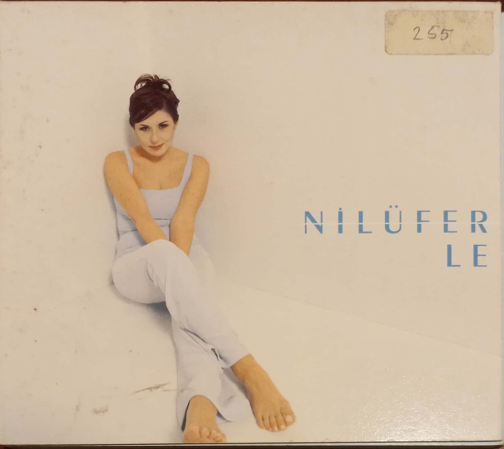Nilüfer le CD