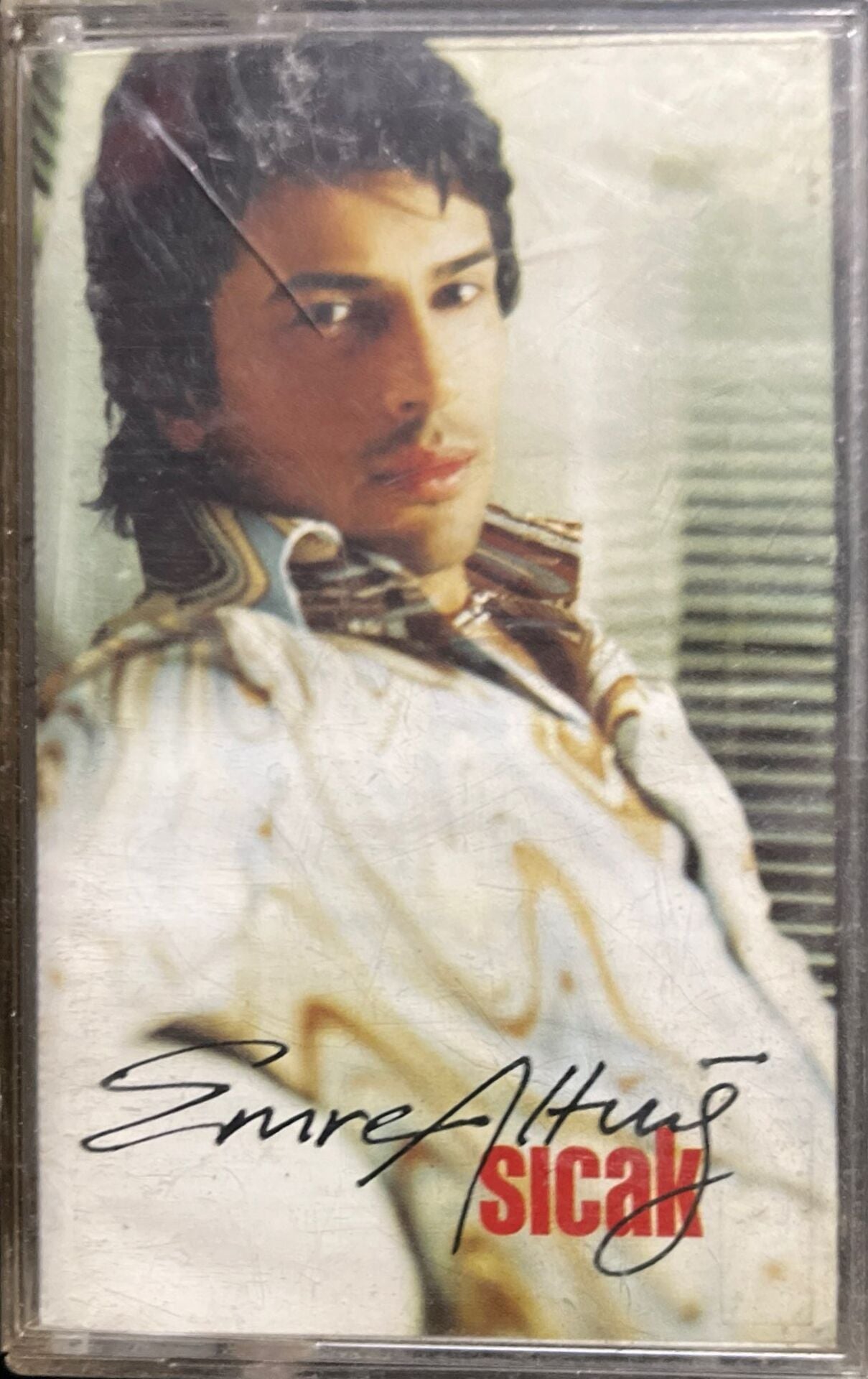 Kaset Emre Altuğ Sıcak Kaset