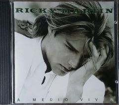 Ricky Martin A Medio Vivir CD