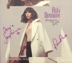 Aslı Demirer Dünyanın En Aşk Yeri İmzalı CD