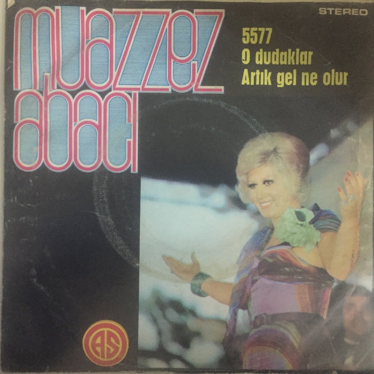 Muazzez Abacı O Dudaklar 45lik Plak