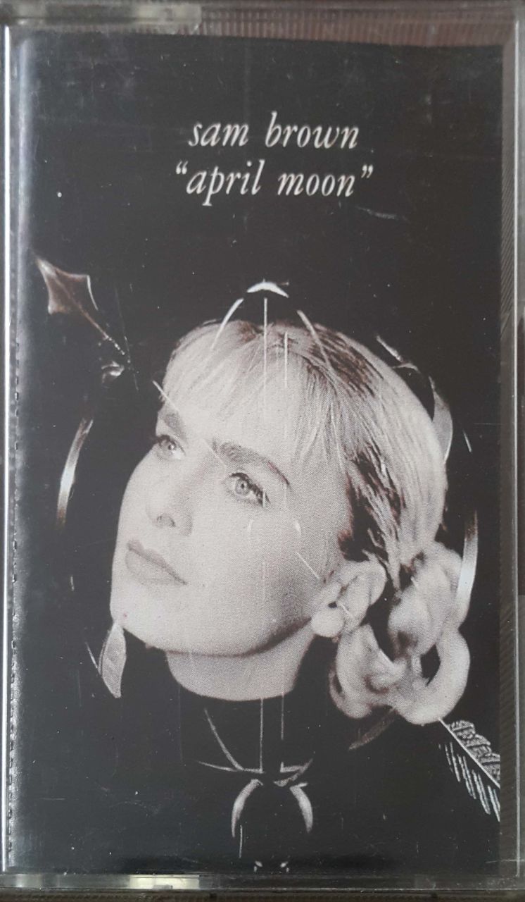 Sam Brown April Moon Kaset