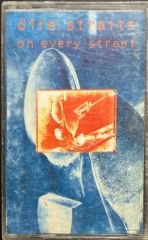 Dire Straits On Every Street Kaset