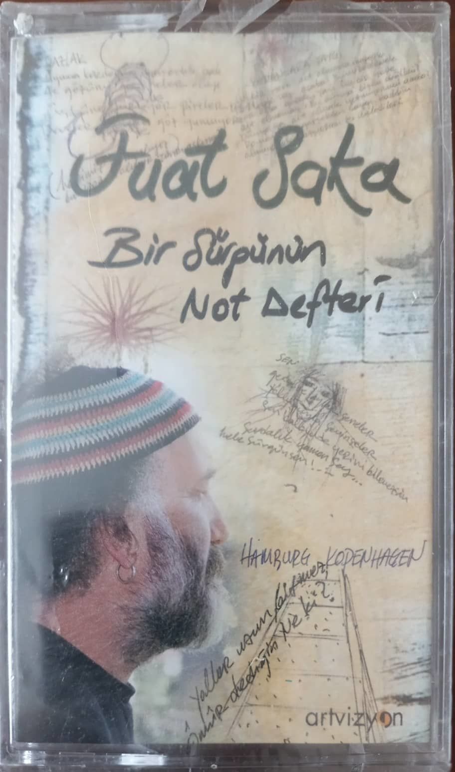 Fuat Saka Bir Sürgünün Not Defteri Açılmamış Jelatininde Kaset