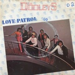 The Dooleys Love Patrol 45lik Plak