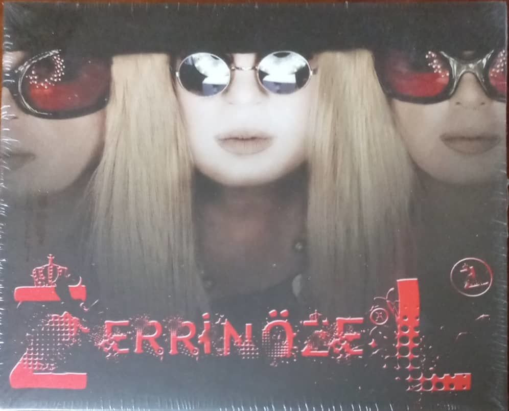 Zerrin Özel Açılmamış Jelatininde CD