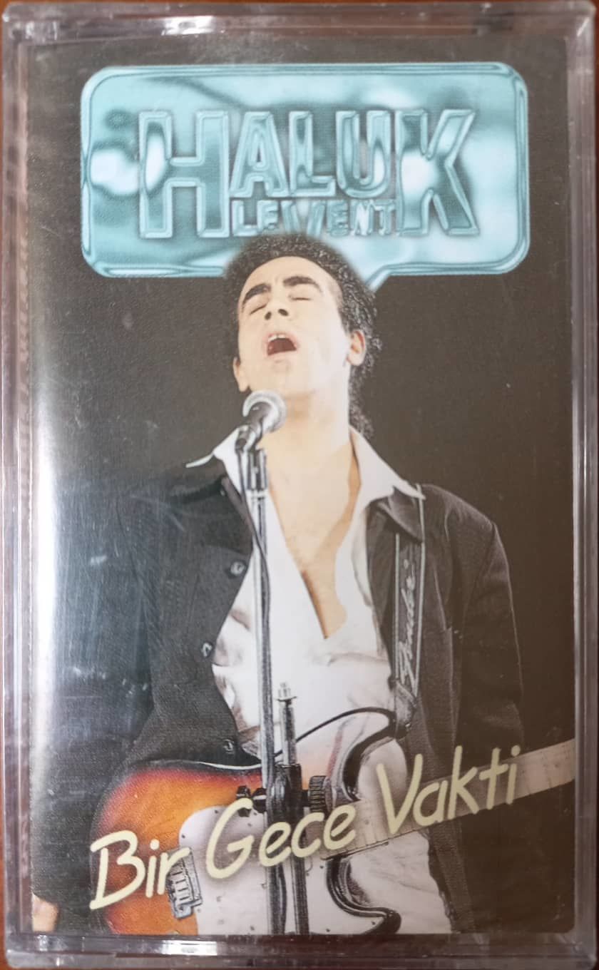 Haluk Levent Bir Gece Vakti Açılmamış Jelatininde Kaset