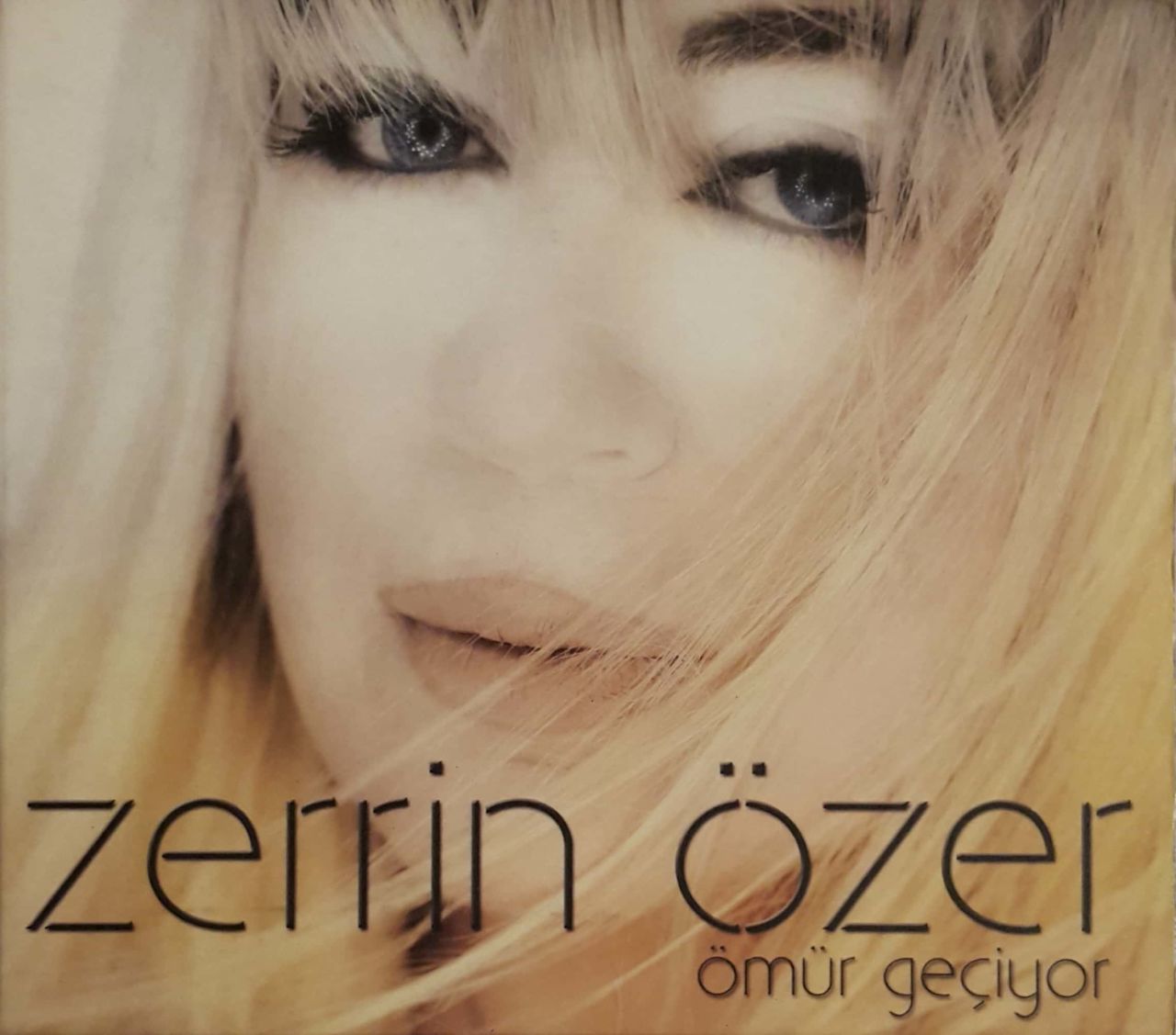 Zerrin Özer Ömür Geçiyor CD